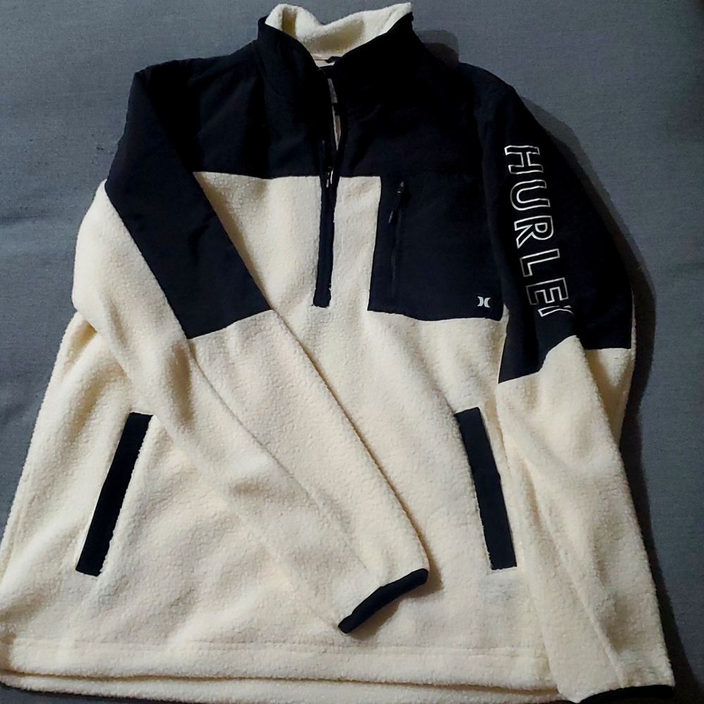 Hurley  half zip polar fleece